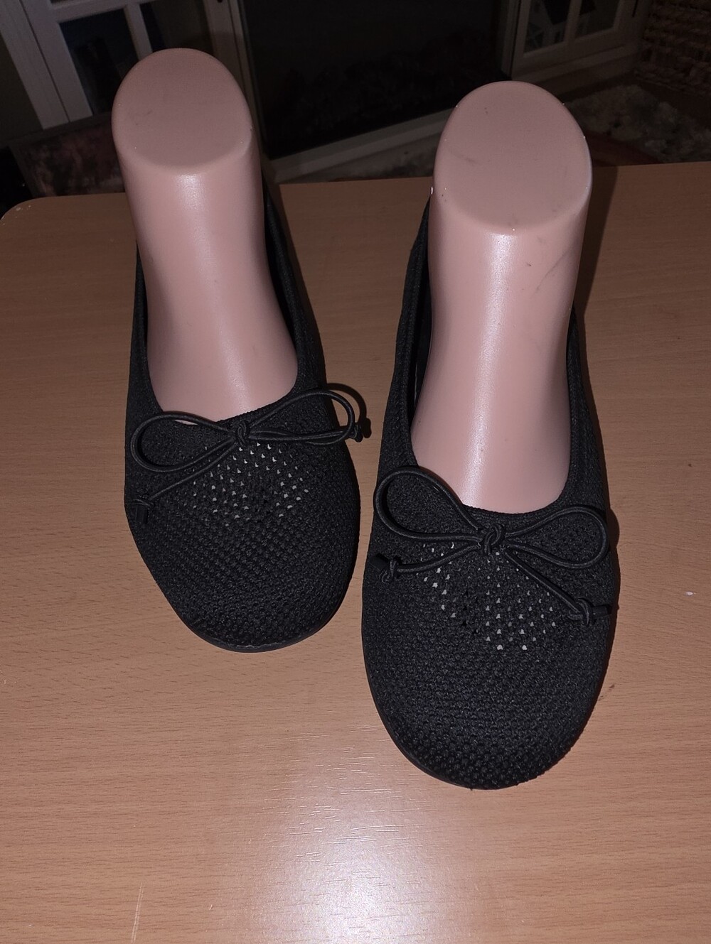 VIVAIA Black Knit Ballet Flats w/Bow Size 5.5-6/36 SUPER NICE Pre-owned!